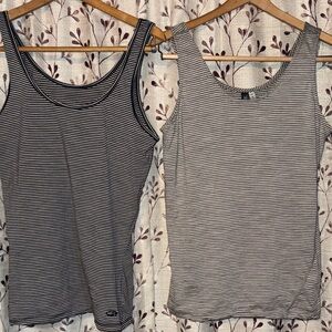 Women’s Striped Scoop Neck Tank Tops - Navy & White and Gray & White